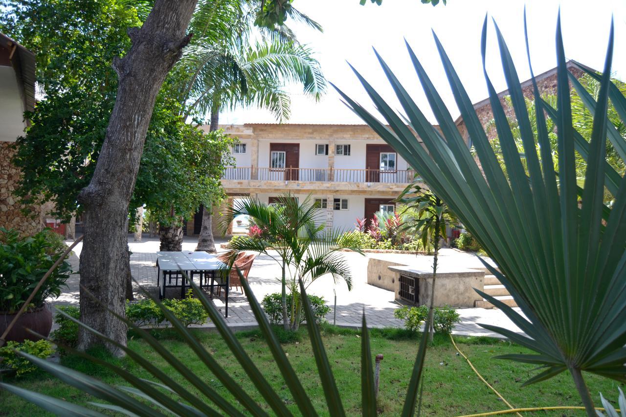 Serene Beach Resort Dar es Salaam Exterior photo